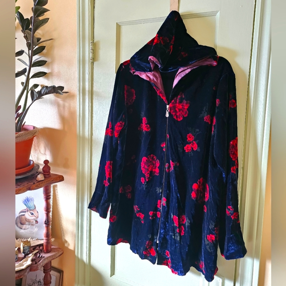 Velvet rose print vintage black red floral zip up hooded top